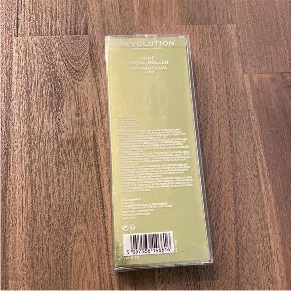 Revolutions Skincare London, Jade facial roller NIP - Picture 3 of 5